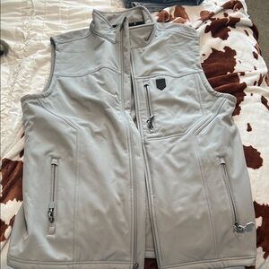 Men's Gray Softshell Vest